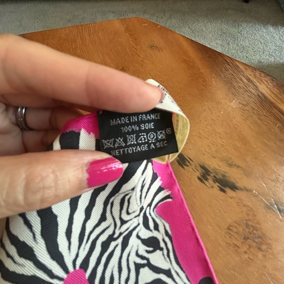 NIB★Hermes Nano Carre 20 Zebra Pegasus Silk Scarf - Picture 4 of 6